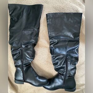 Charlotte Russe Knee Slouched Side Zip Boots Size: 6W. Black, 3/4” heel